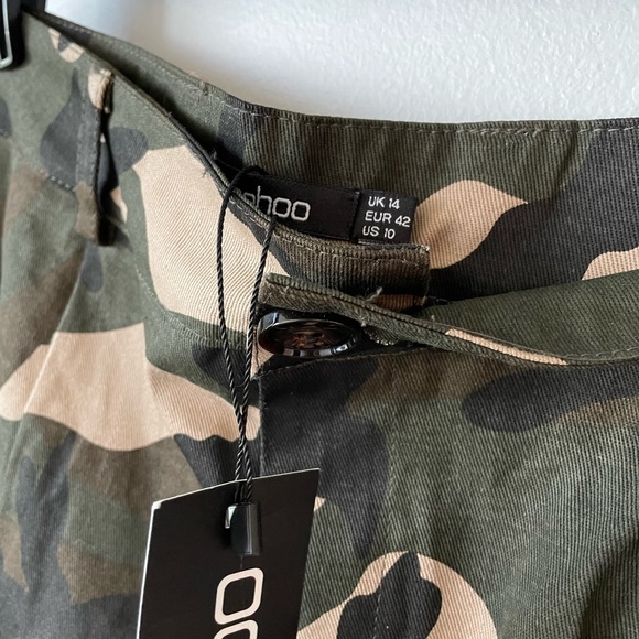 NWT BOOHOO CAMO PRINT CARGO PANTS SIZE 10 - Picture 9 of 11